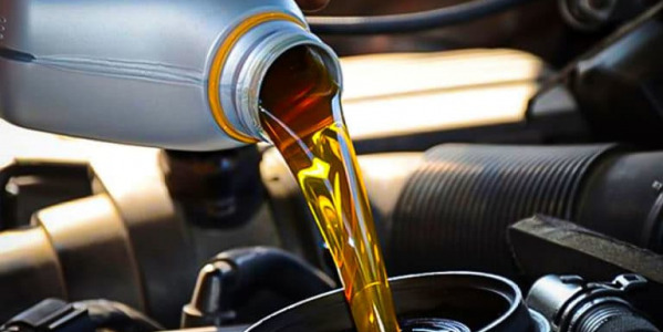 Ogni quanto cambiare l'olio dell'auto